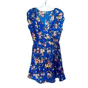 Bar III Floral Mini Dress with pockets Size XS